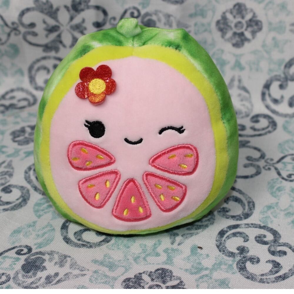 KellyToy Lena the Guava‎ 5" Squishmallow